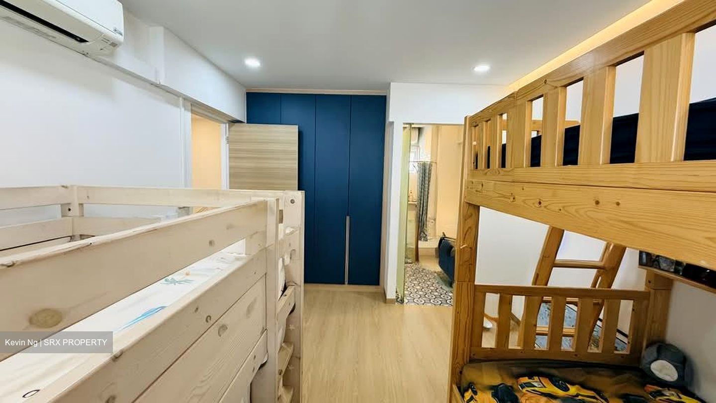 Blk 633 Hougang Avenue 8 (Hougang), HDB Executive #558942521